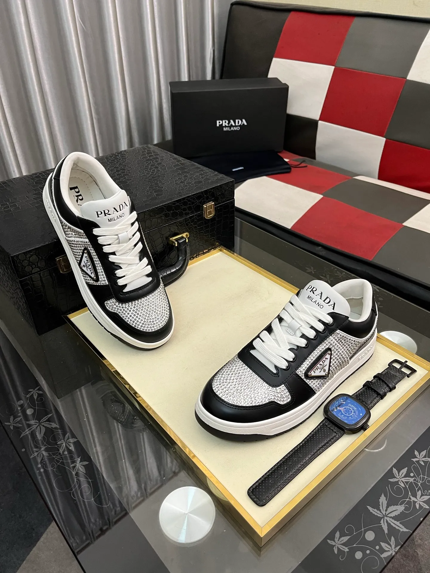 Men's shoes 💰680⌚️⌚️【PRADA】Prada - high-end quality original order 🔍🔍🔍casual sports shoes - Upper: 🔝 Nappa calfskin, perforated calfskin, shoe body sewn brand metal fasteners, tongue screen-printed high frequency brand logo - Lining: water-dyed cowhide - Outsole: ultra-light TPU foam rubber; two-color molded outsole -Ultra-high quality control and fine workmanship: outstanding (high-end, extravagance, class) -Size: 38-44 (45, can be customized)